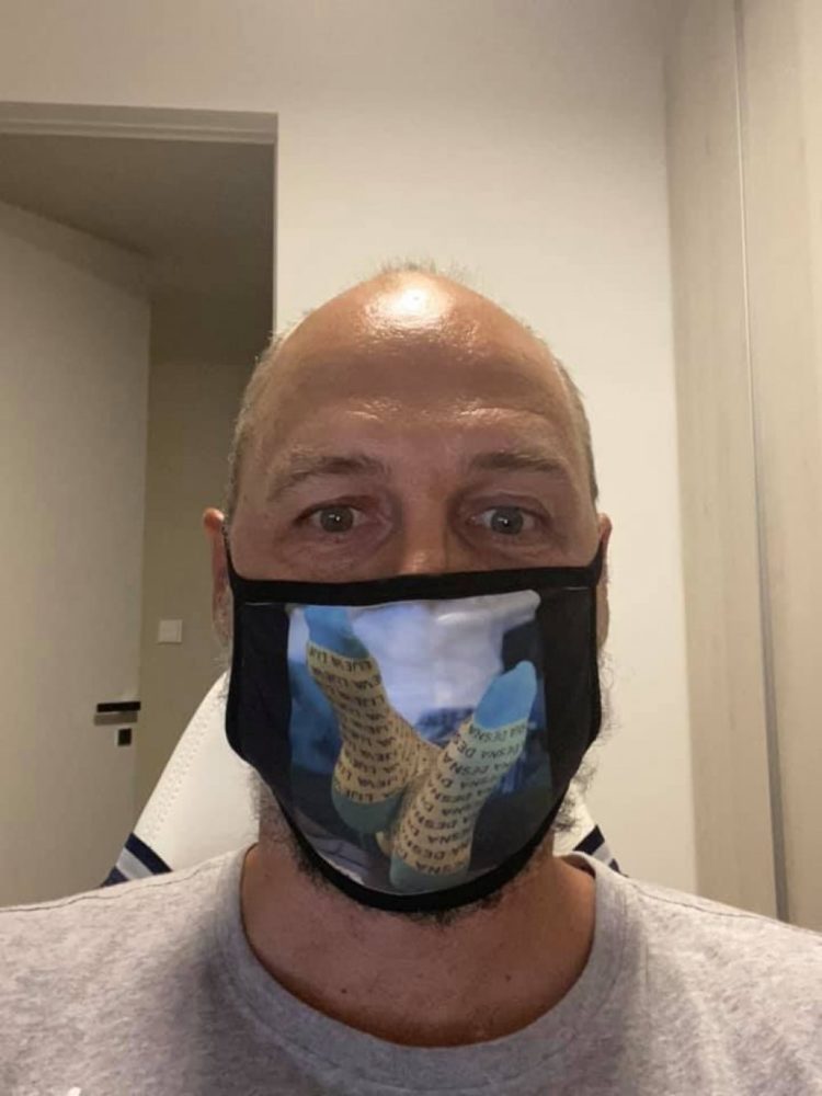 Dino Rađa poručio prosvjednicima: ‘Kada dobijete teške simptome onda isto ajte kod Cetinskog na dozu pozitive’