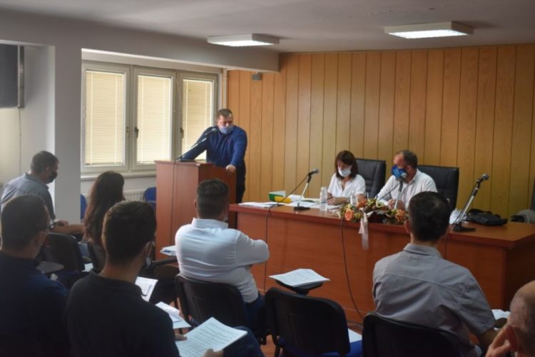 GV Ljubuški: Usvojene odluke o potpori brucošima od 500 maraka i o financijskoj potpori investitorima