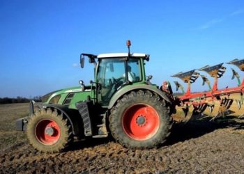 Trojica državljana BiH krali traktore u Austriji pa ih prodavali na internetu