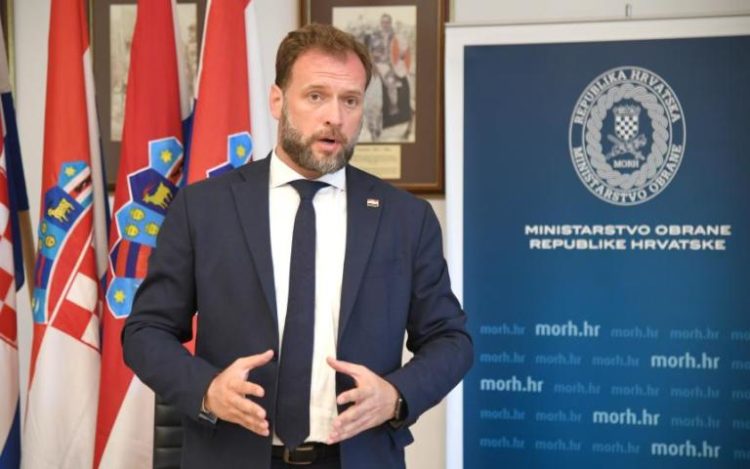 Ministar Banožić demantirao Obris: Nema službene ponude polovnih F-16, to je neozbiljno!