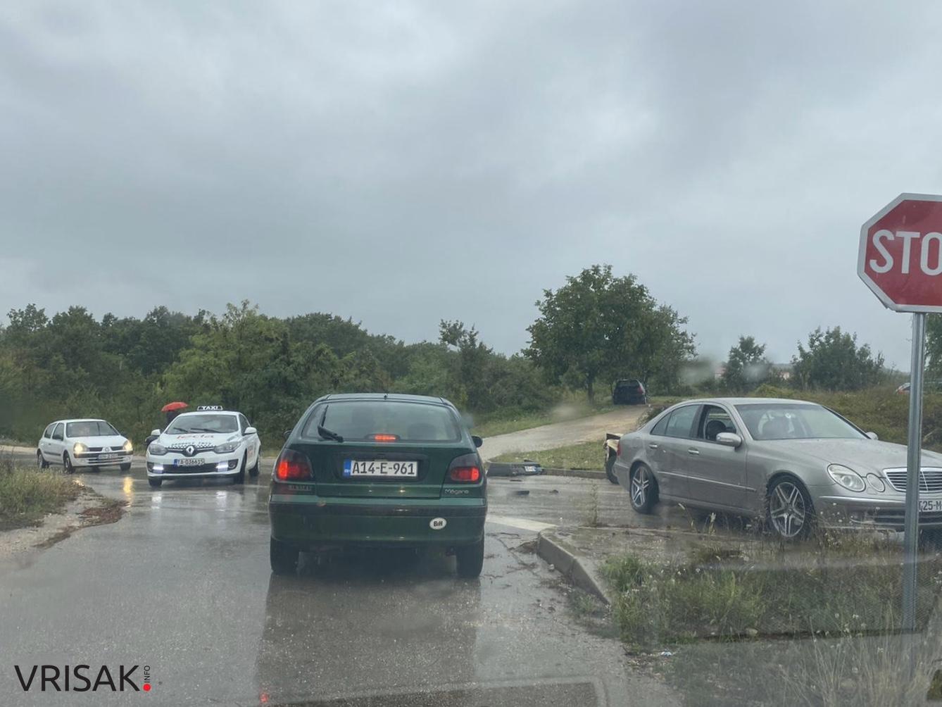 Široki Brijeg: Passat i Mercedes sudjelovali u prometnoj nesreći