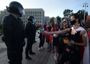 Nastavljeni prosvjedi u Minsku, uhićeni deseci ljudi