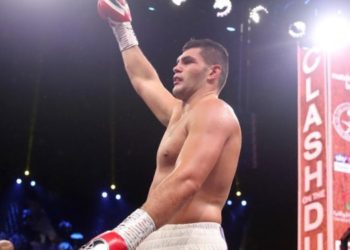 Hrgović u drugoj rundi nokautirao Kartozija i upisao 11. pobjedu u profesionalnoj karijeri!