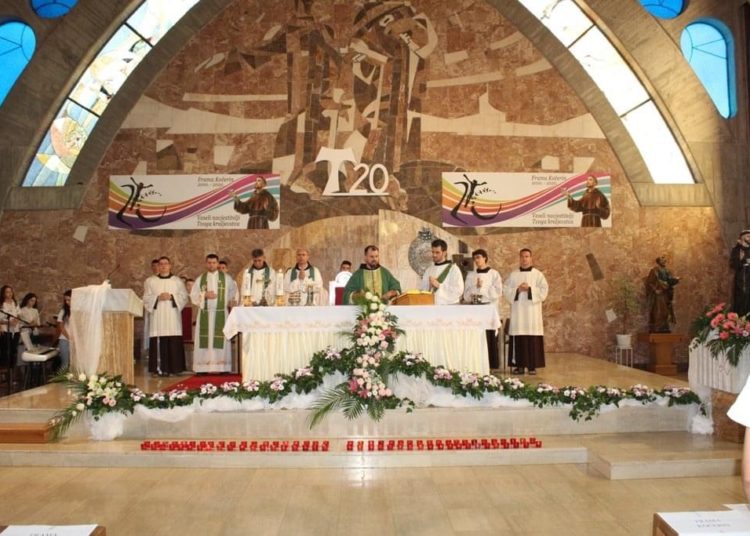 FOTO/Proslavljena 20. obljetnica djelovanja Frame na Kočerinu