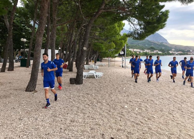Nogometaši Širokog Brijega formu bruse u Tučepima (FOTO)