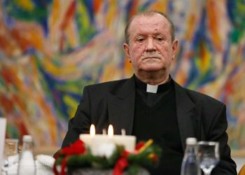 Preminuo don Niko Luburić, poznati svećenik i crkveni glazbenik