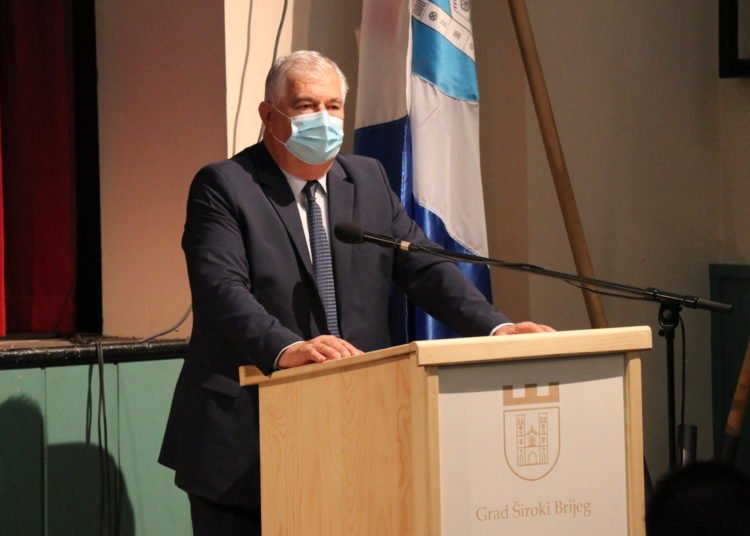 Široki Brijeg: Na 37. sjednici Gradskog vijeća usvojena izvješća o radu škola za prošlu školsku godinu