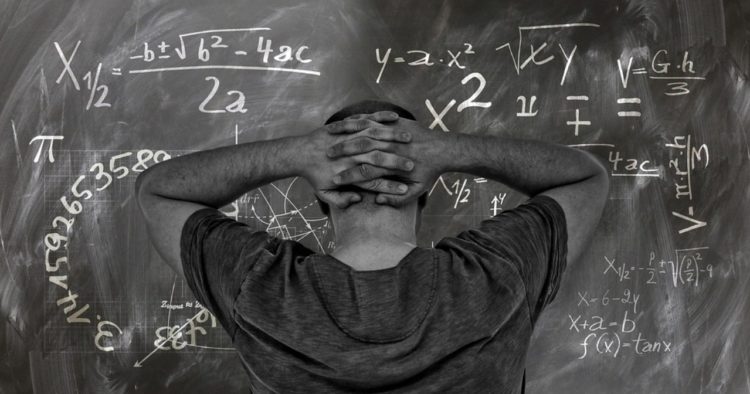 Dragi profesori, je li vrijeme da se počnete baviti obrazovanjem i studentima, a ne svojim akademskim karijerama?