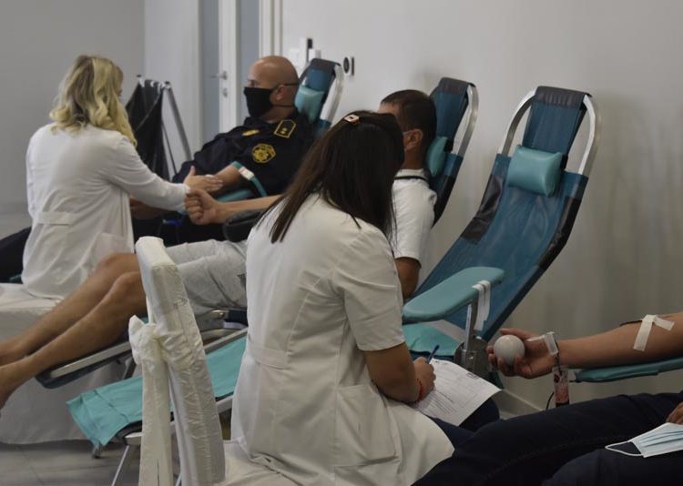 Velik odaziv Ljubušaka na akciju darivanja krvi u hotelu Bigeste