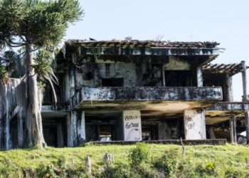 Nećak Pabla Escobara pronašao 18 milijuna dolara neupotrebljivih novčanica