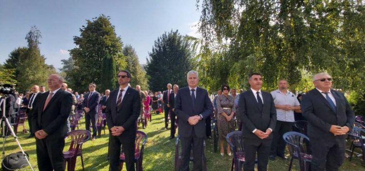 Predsjednik Čović na svečanom obilježavanju 25. obljetnice oslobođenja kraljevskog grada Jajca