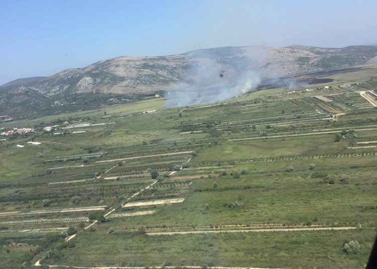 Požar iz BiH prešao na hrvatski teritorij, poslani kanaderi