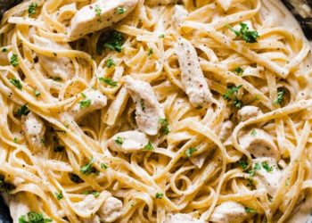 Kremasta tjestenina s piletinom