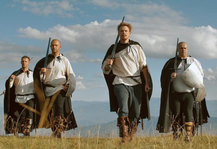 Crvena jabuka predstavila Tvrđavu, ubrzo i istoimeni album