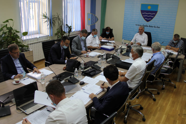 Potpora za 996 gospodarskih subjekata iz resora turizma i ugostiteljstva kroz “Korona zakon”