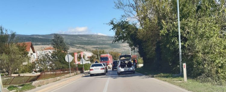 Prometna nesreća u Knešpolju usporila promet