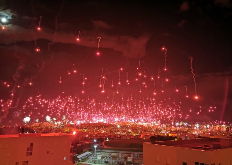 Spektakl u Splitu: Torcida slavi 70. rođendan
