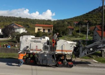 Ljubuški: U tijeku sanacija opasne točke na prometnici u Donjim Radišićima