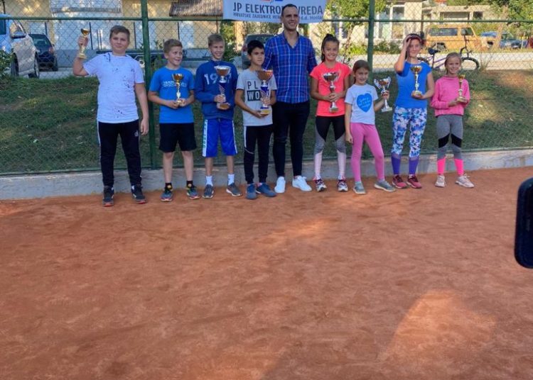 U Posušju održan Festival tenisa za najmlađe