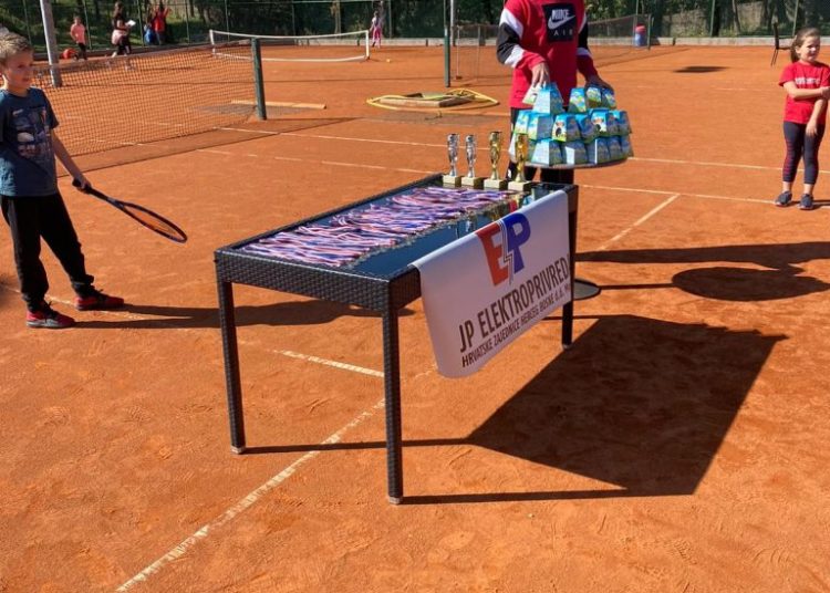 U Posušju održan Festival tenisa za najmlađe