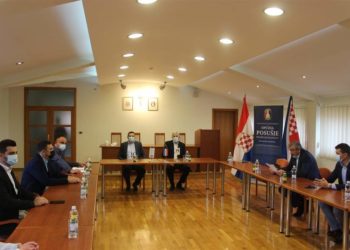 Čović održao radni sastanak s Općinskim odborom HDZ BiH Posušje