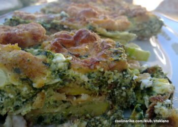 Musaka s tikvicama i spanakom