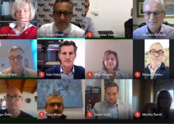 Rektor i dekani : ”Prosvjedi studenata su predizborne aktivnosti stranaka”