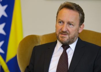 Izetbegović: Nisam Hrvate nazvao manjinom. Vlast nikada neće biti formirana bez stranke koju većinski podržavaju Hrvati