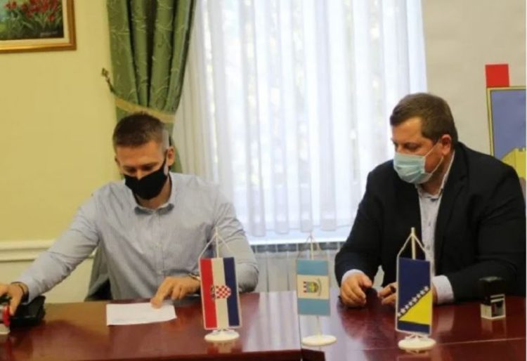 Potpisan ugovor između Grada Ljubuškog i Mesne industrije braća Pivac