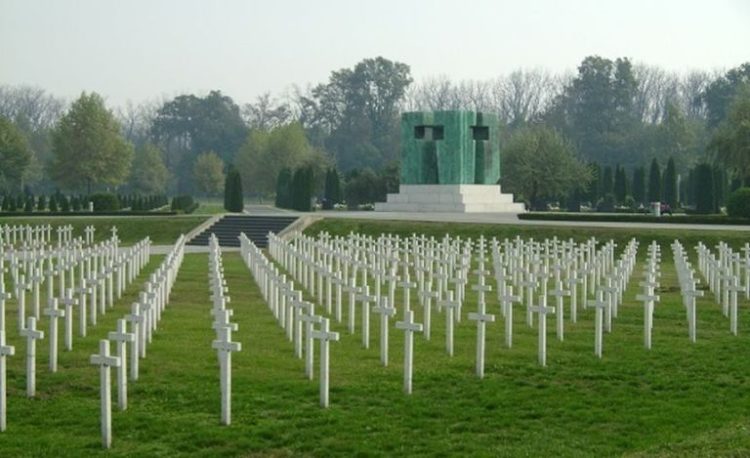 Blagdan Svih svetih posebno težak za Vukovarce