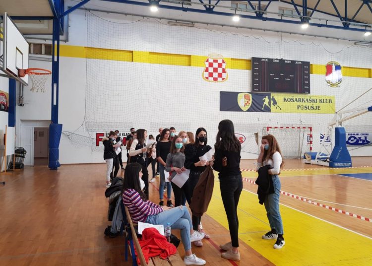 Srednjoškolci iz Posušja darivali krv!