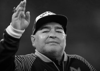 Preminuo je jedan od najboljih nogometaša svih vremena – legendarni Diego Armando Maradona!