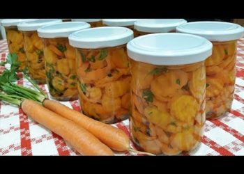 Kisela mrkva s peršinom i češnjakom