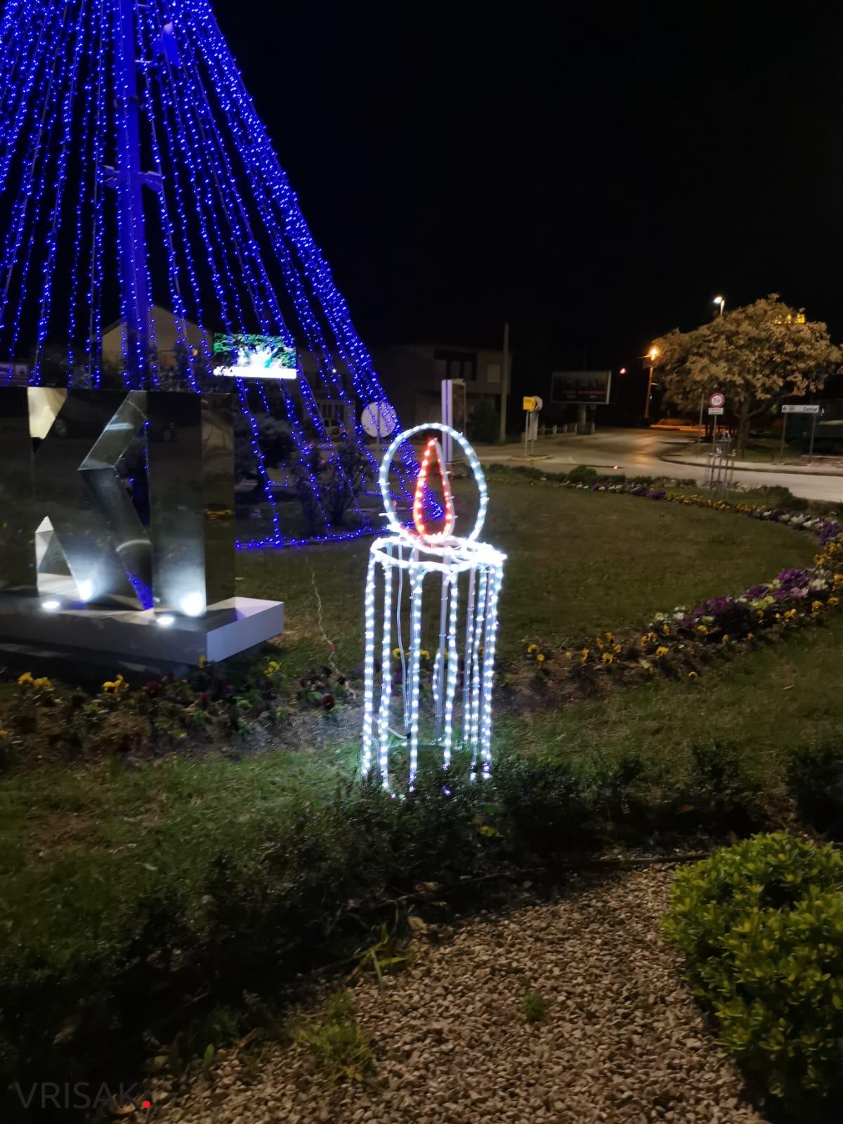 U Ljubuškom upaljena prva adventska svijeća