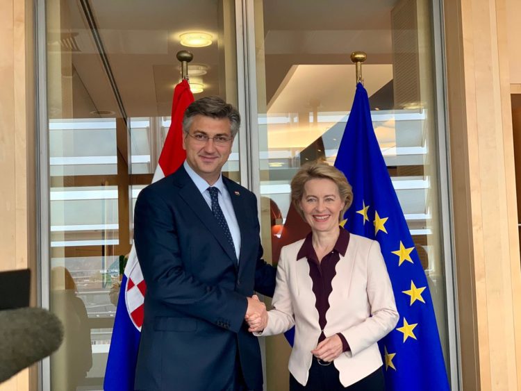 Europska komisija danas Hrvatskoj isplatila milijardu maraka za smanjenje nezaposlenosti