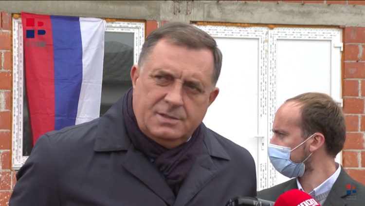 Dodik: Inzko ništa ne radi, svaki mjesec stavi u džep 24 000 eura, a Bošnjaci mu plaćaju kave po Sarajevu (Video)