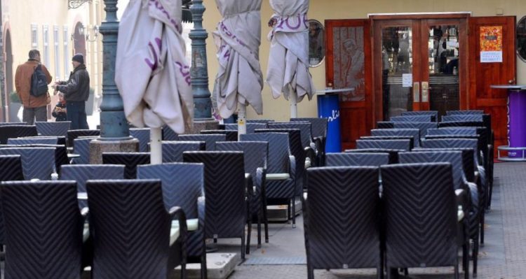 Hrvatska: Zatvaraju se noćni klubovi, kafići će raditi do 22 sata…