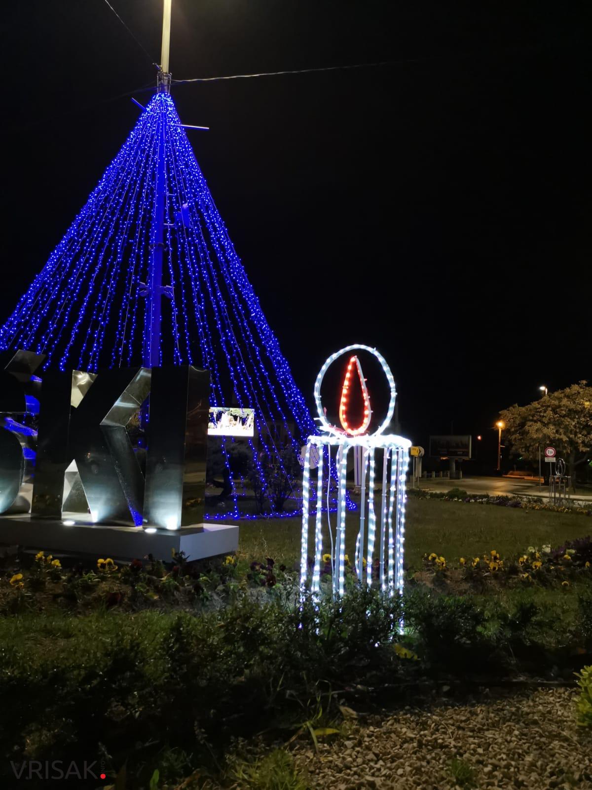 U Ljubuškom upaljena prva adventska svijeća