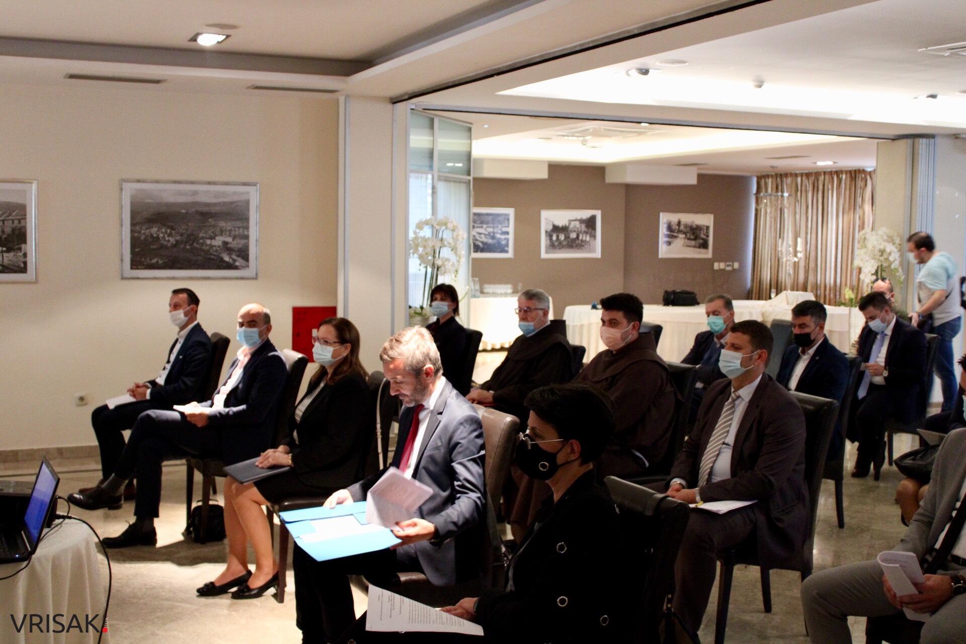 Simpozij „Kulturno-povijesna baština, problemi-izazovi-potencijali“ održava se u Širokom Brijegu