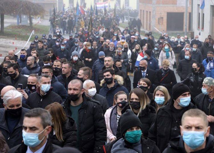 Vukovar: U Koloni sjećanja oko deset tisuća osoba
