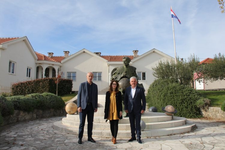 Predsjednik Herceg u radnom posjetu Ravnom