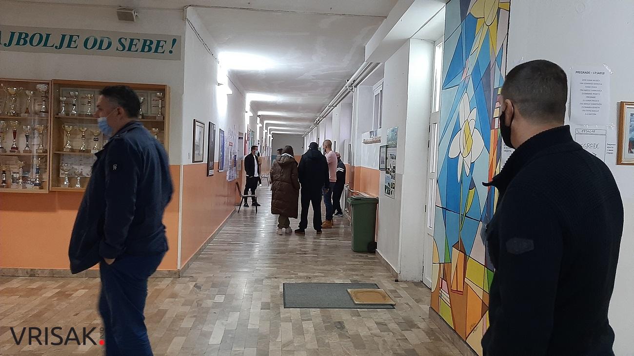 Otvorena su birališta u BiH, donosimo najnovije informacije