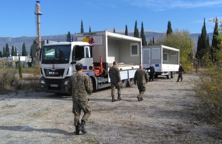 Oružane snage BiH privremeno ustupile 12 kontejnera ŽZH