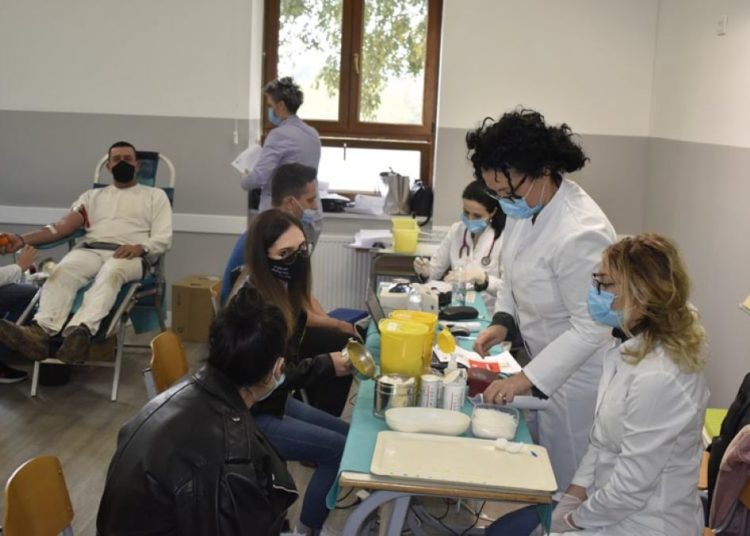 Održana akcija dobrovoljnog darivanja krvi u Gimnaziji Ljubuški