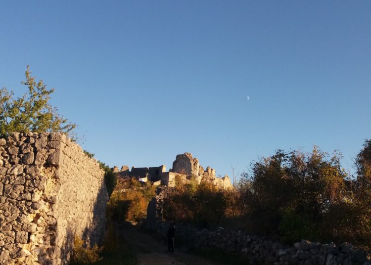 Vrata od starog grada: Na putu Ljubuše i kraljice Katarine Kosače