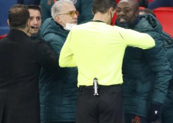 Prekinut susret Lige prvaka zbog rasizma, nastavak večeras