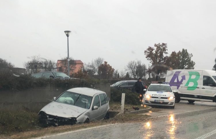 Oprezno vozite: Prometna nesreća u Dobriču