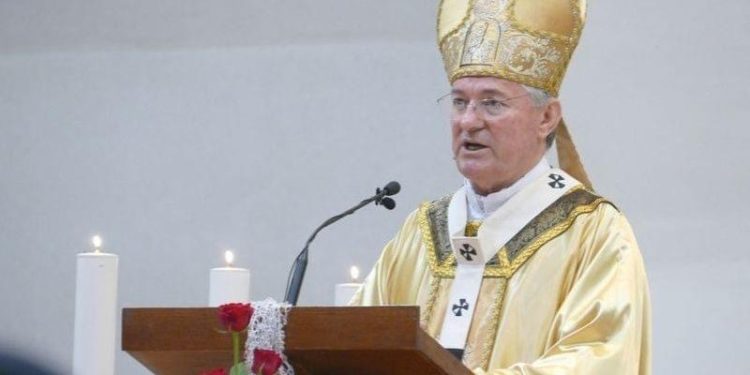 Nadbiskup Barišić poručio građanima da vjeruju stručnjacima: Prihvatite cjepivo’