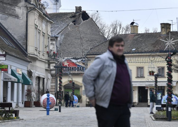 Milanović i Plenković došli u Sisak: Sve će službe biti na raspolaganju, imamo iskustva