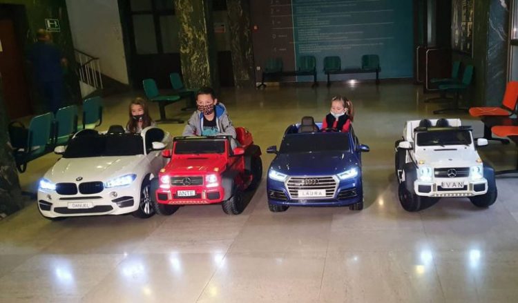 KBC Zagreb: Djeca će električnim autićima ići na pretrage u bolnici, u nabavi pomogao Širokobriježanin